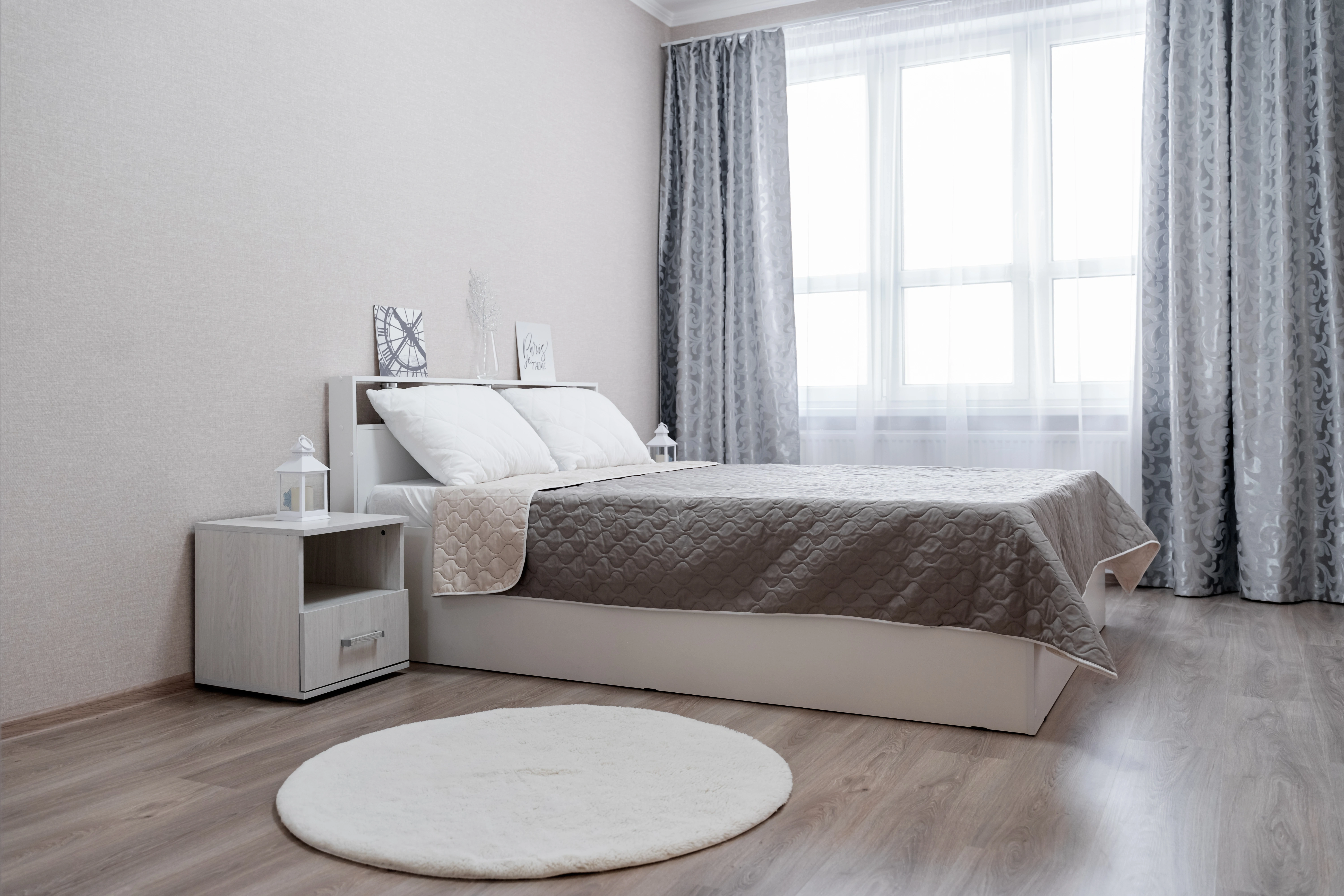 Bedroom in Coral Springs after professional move-out cleaning